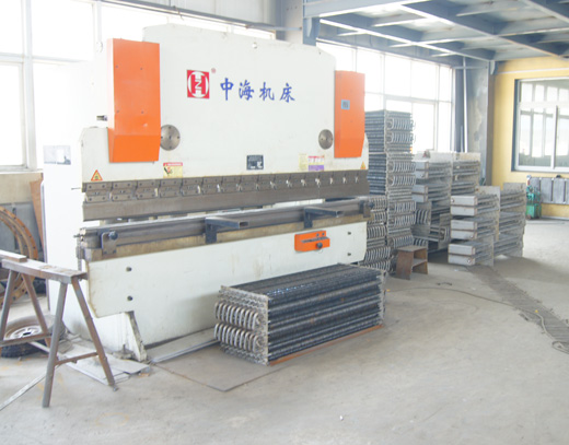 生產(chǎn)車間及設(shè)備